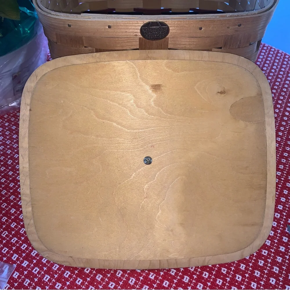 Peterboro Basket Co. NH Heart Knob Wood Covered Basket Gingham Denim Cloth